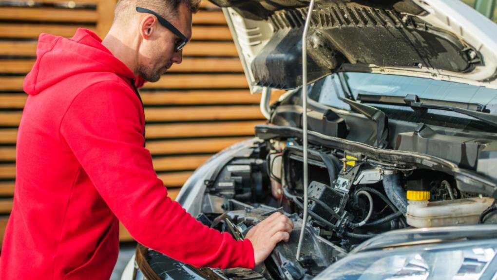maintenance motorhome engine