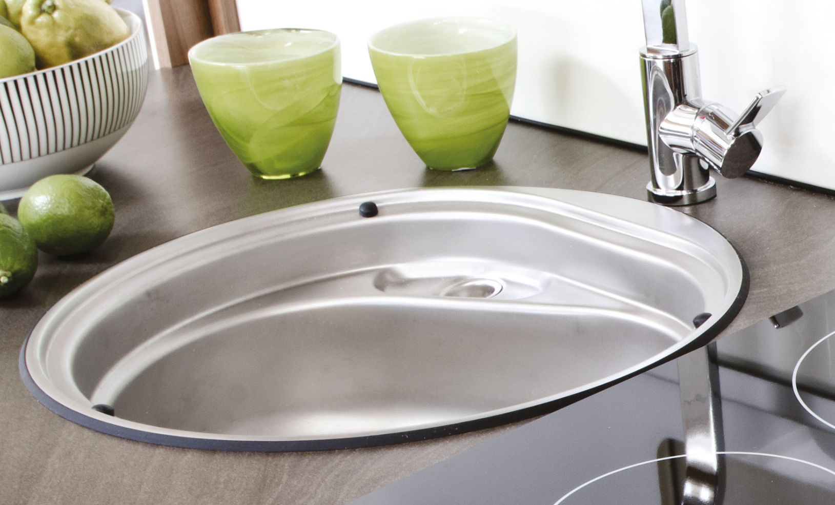 thetford sink