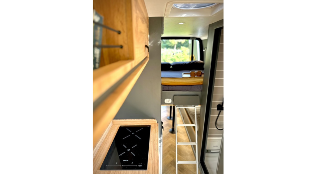 Inductiekoken in je camper of caravan 2 Thetford Topline Induction hob built in camper van